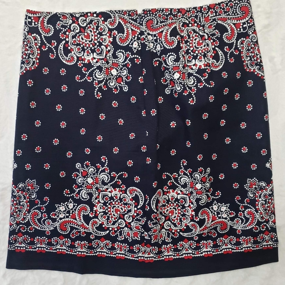 Talbots Skirt. Womans Sz. 6p NWT. - Picture 1 of 4